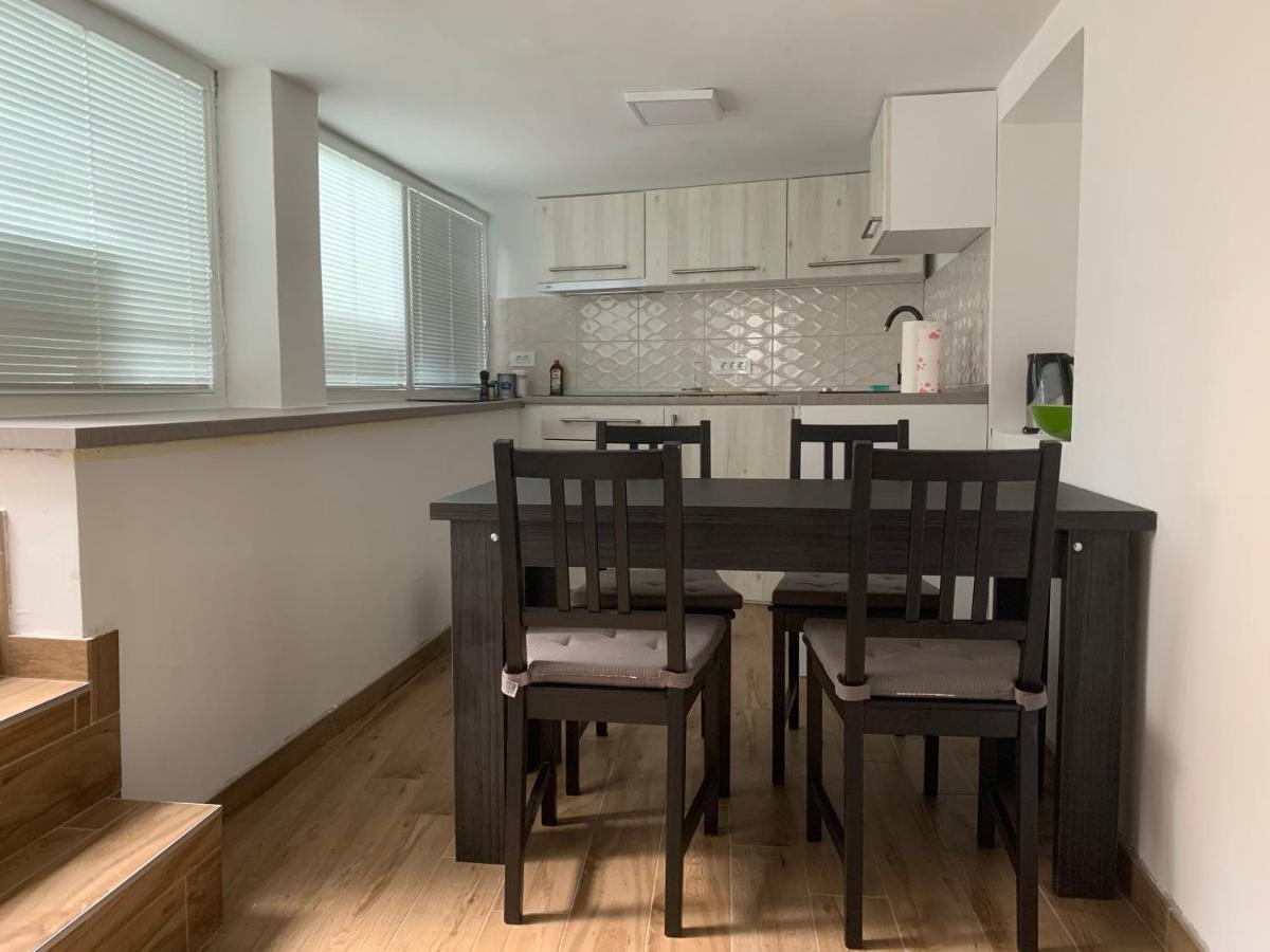 Apartma Sinitus Izola Exterior photo